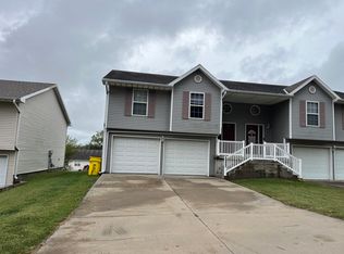 5608 Beechwood Blvd #B, Saint Joseph, MO 64503