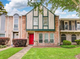 1334 Country Place Dr, Houston, TX 77079