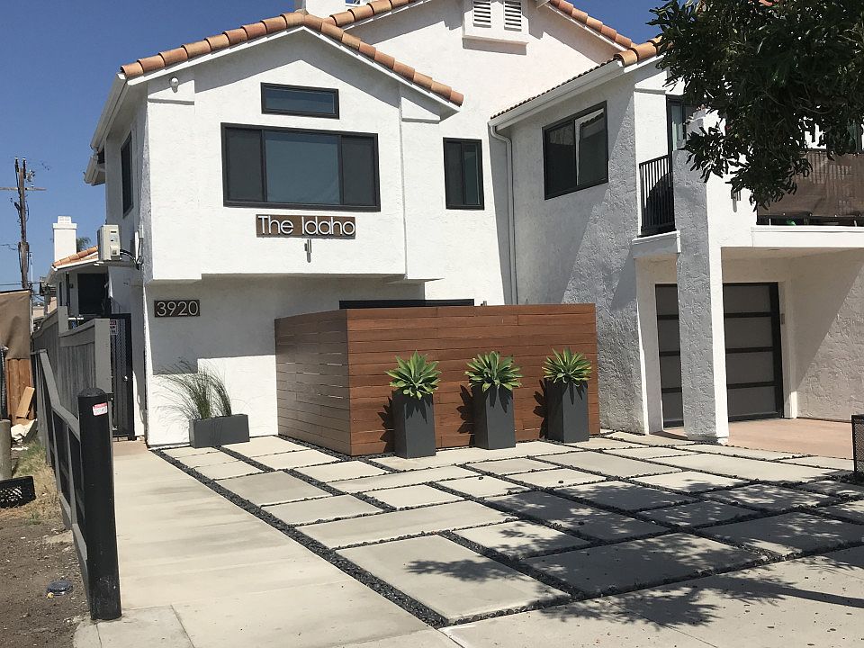 1st image of 3920 Idaho St #1