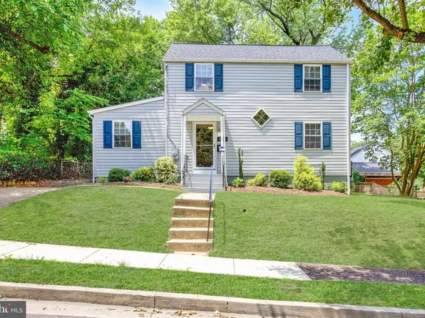 4402 32nd St, Mount Rainier, MD 20712