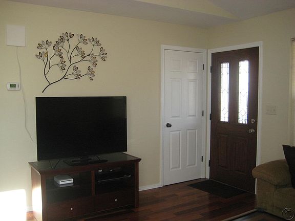 2nd image of 615 Luella Ln