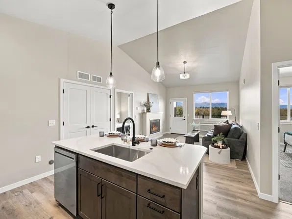159 Canyon Falls Way #304, Hamilton, MT 59840