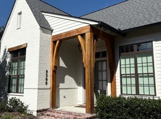 9309 Artist Ct, Baton Rouge, LA 70809