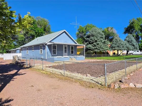 517 Barrett Ave, Canon City, CO 81212
