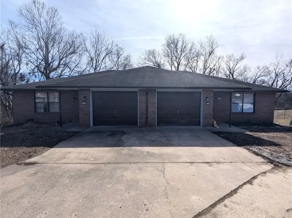 1622 Anew Rd, Rogers, AR 72756