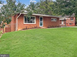 12031 Sherwood Dr, Hagerstown, MD 21742