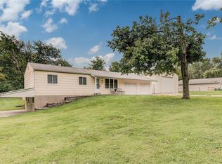 23 Gerald Dr, Saint Charles, MO