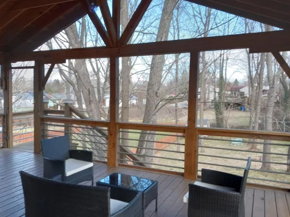 11 Oakwood St, Asheville, NC 28806