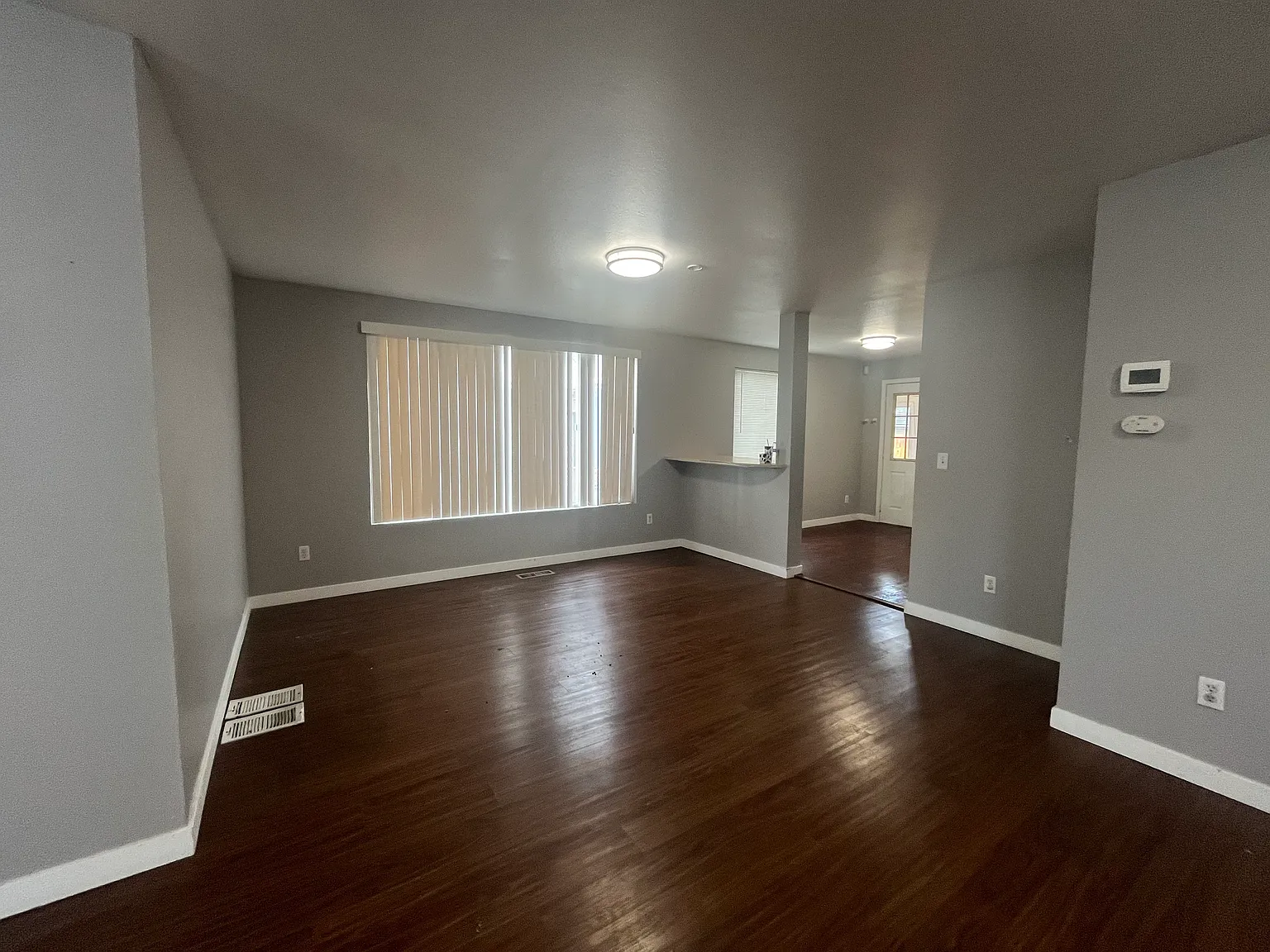 4 bed, 2040 sqft, $2,150 — Photo 4