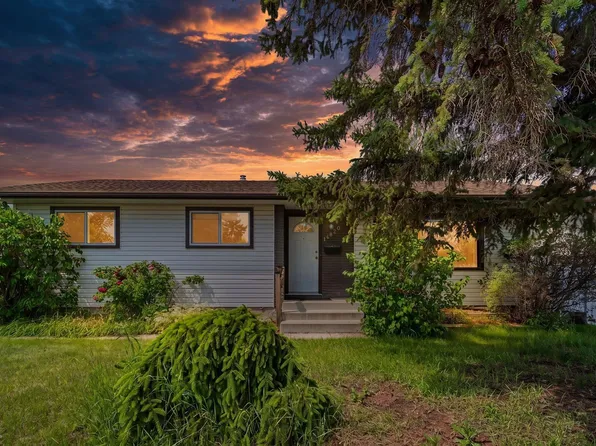 14820 75a St NW, Edmonton, AB T5C 1A5