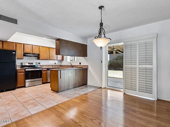 4th image of 237 E LA MAR Boulevard