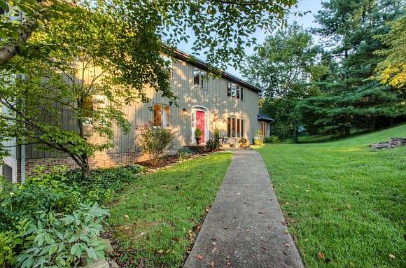 1st image of 2145 Westwind Dr