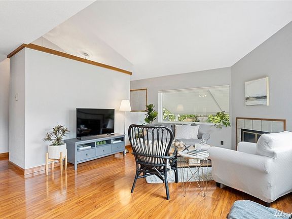 Plenty of room for a big screen TV!