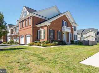 23454 Longollen Woods Ter, Ashburn, VA 20148