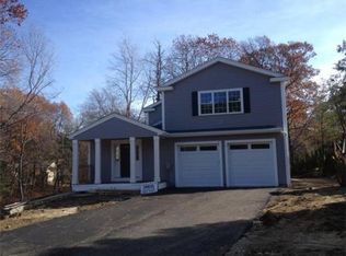 20 Lauricella Ln, Waltham, MA 02452