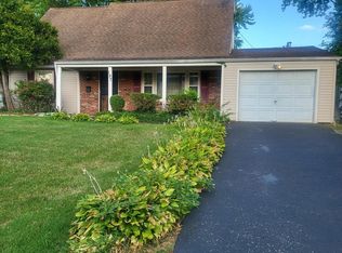 197 Evergreen Dr, Willingboro, NJ 08046