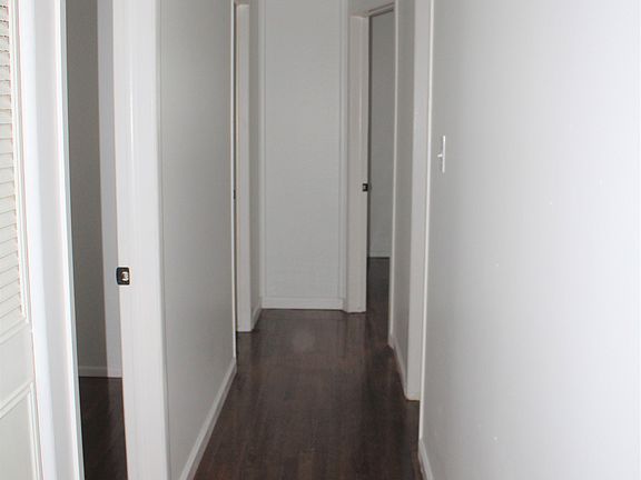 5th image of 237 Girard Ave