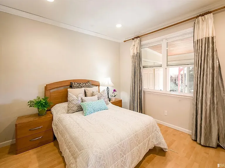 1678 Lodi Ave — Photo 11