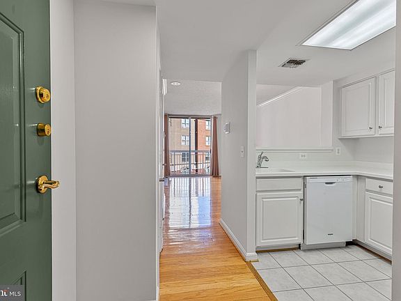 2nd image of 3830 9th St N APT 508E