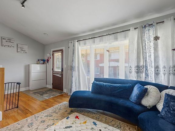 2nd image of 8914 Robin Dr APT B