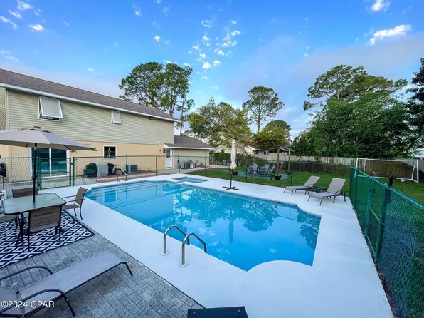 7908 N Lagoon Dr, Panama City Beach, FL 32408