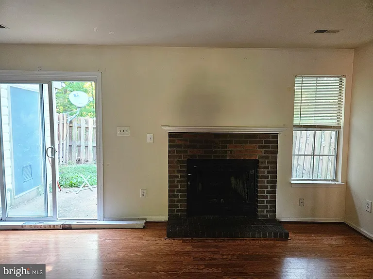 Wind Ridge Dr — Photo 9