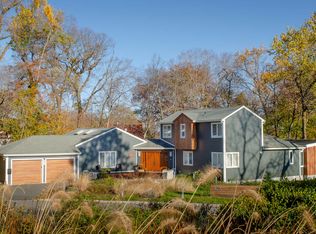 325 Ravine Dr, South Orange, NJ 07079