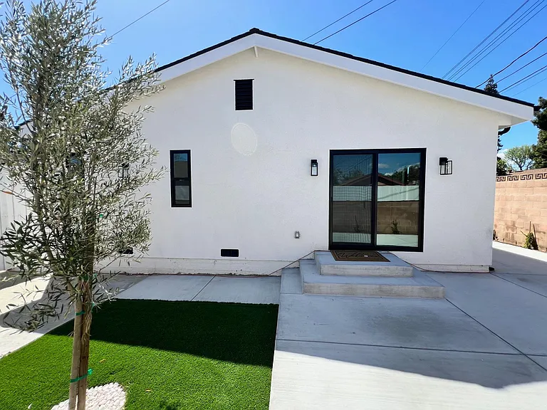 15531 Superior St — Photo 60