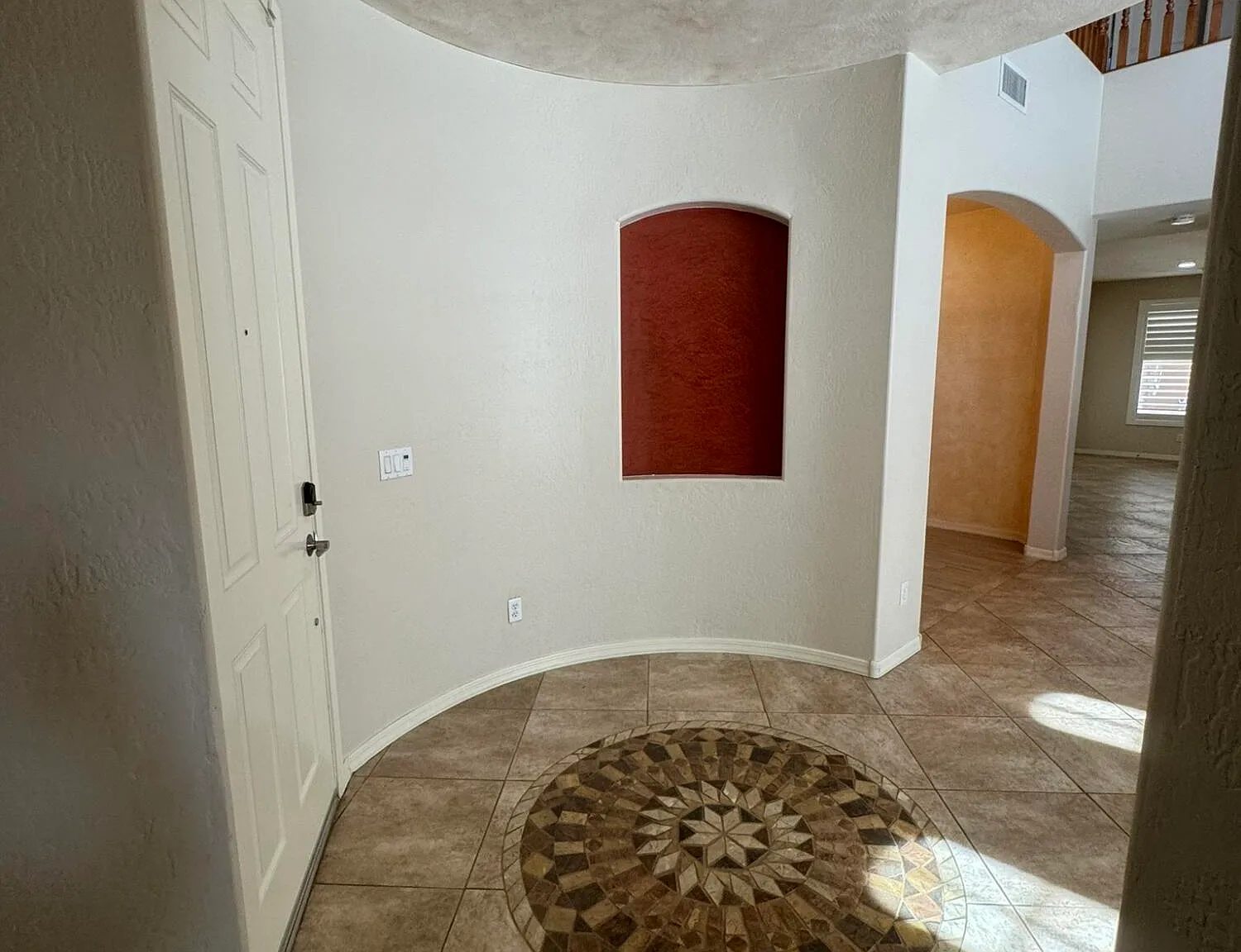 4 bed, 2.5 bath, 3005 sqft, $3,100 — Photo 4