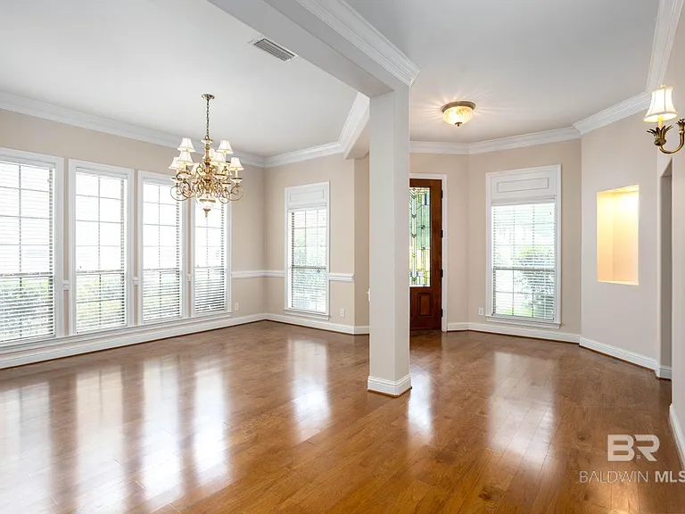 116 Chestnut Rdg — Photo 5