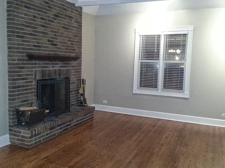 1109 Sherman Ave — Photo 3
