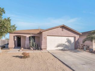 878 E Cowboy Cove Trl, San Tan Valley, AZ 85143