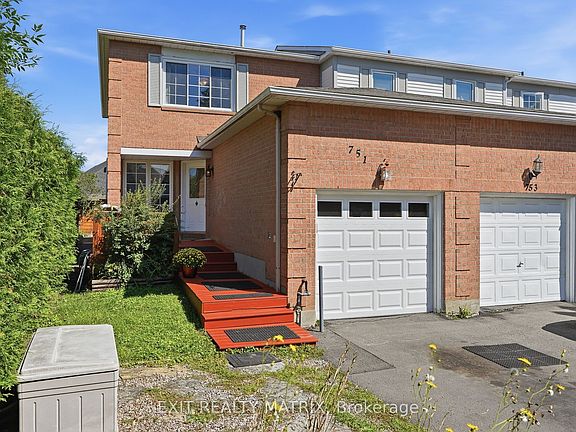 2nd image of 751 Clearcrest Cres