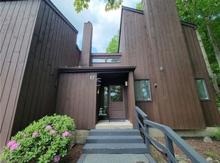17 Redwood Dr, Highland Mills, NY 10930