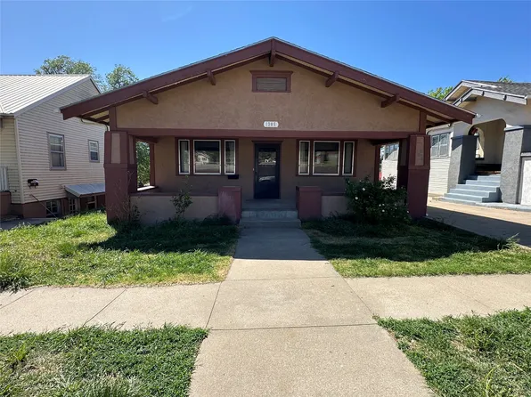 1305 N 2nd Ave, Dodge City, KS 67801