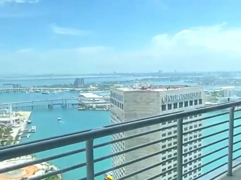 325 Biscayne Blvd #4214 — Photo 11