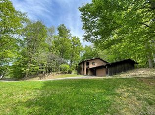 4830 Smith Rd, East Bethany, NY 14054