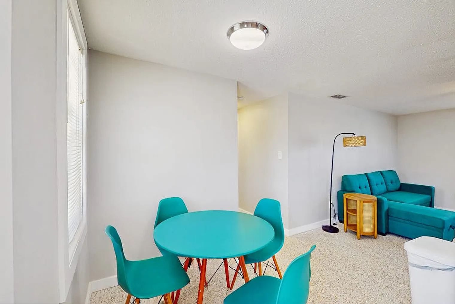 1 bed, 1.0 bath, 548 sqft, $3,537 — Photo 4