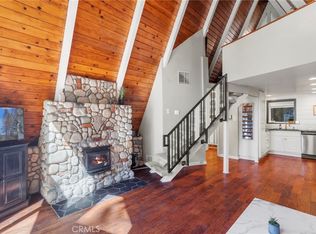 26413 Apache Trl, Rimforest, CA 92378