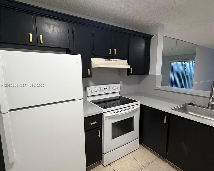 1st image of 1170 NW 80th Ave #104