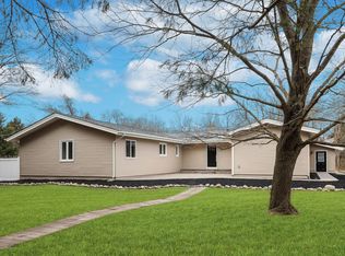 198 Lamdan Ln, Toms River, NJ 08753