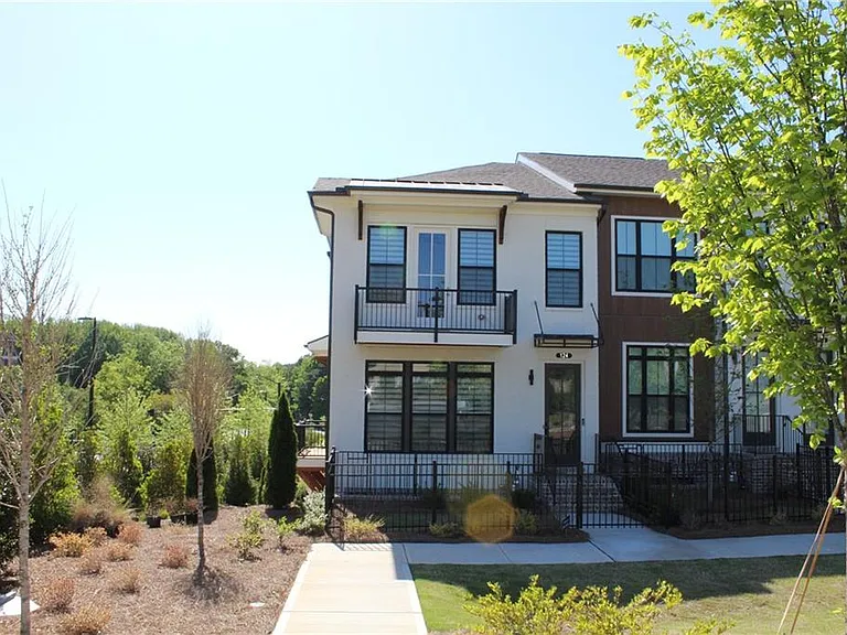 124 Downing Dr — Photo 28