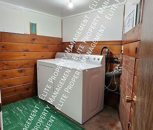 5th image of 1585 E Harvard Ave