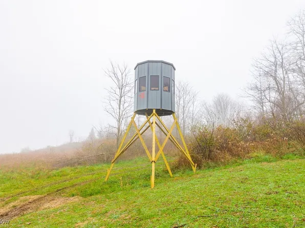 152 County Road 3, Rayland, OH 43943