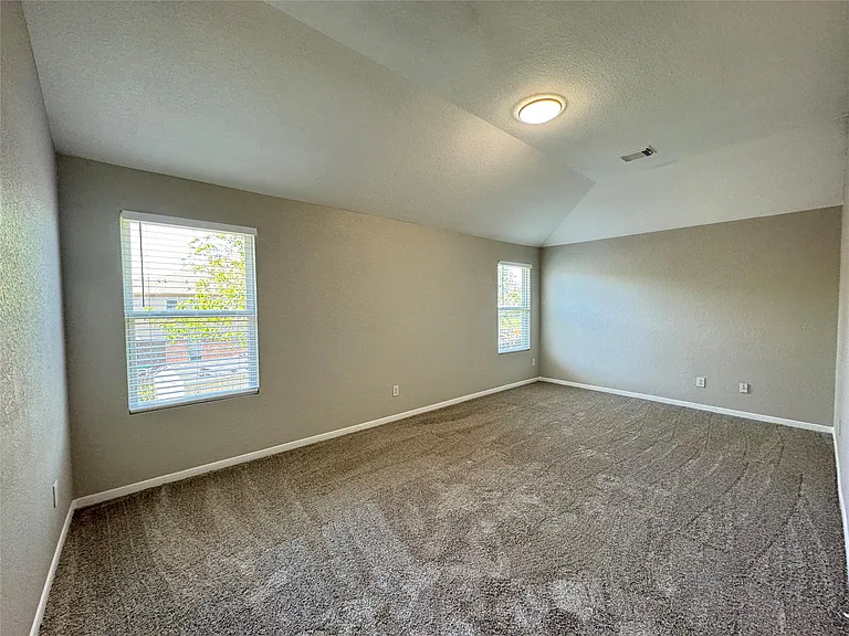 19543 Clevera Walk Ln — Photo 28