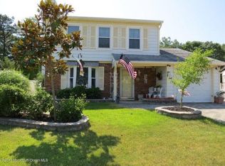 31 Windward Dr, Barnegat, NJ 08005