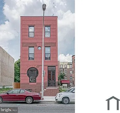 1827 W Diamond St — Photo 8