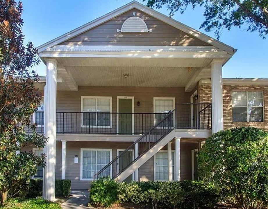 1st image of 121 Reserve Cir APT 113