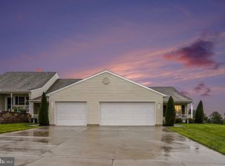 1371 Chami Dr #166, Spring Grove, PA 17362