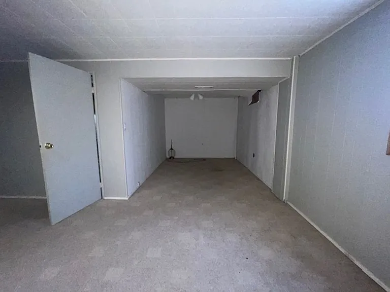 5201 W Saint James Dr — Photo 10